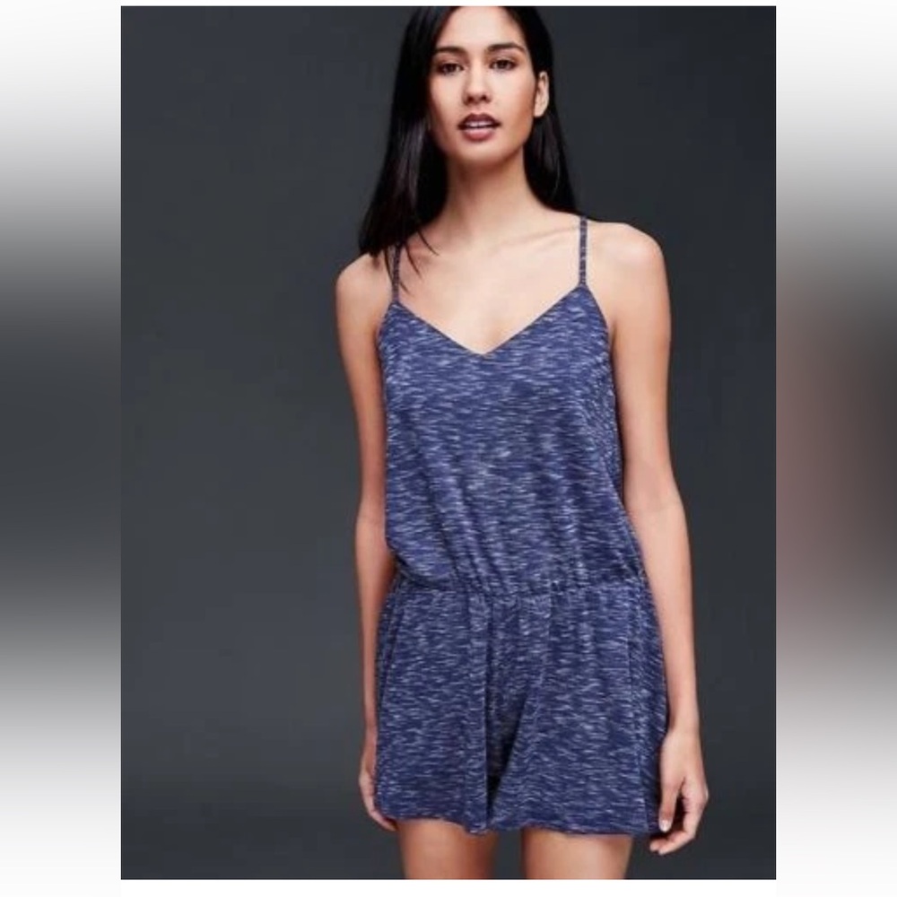 GAP Cami Romper in Comet Blue Size XS adjustable straps EUC